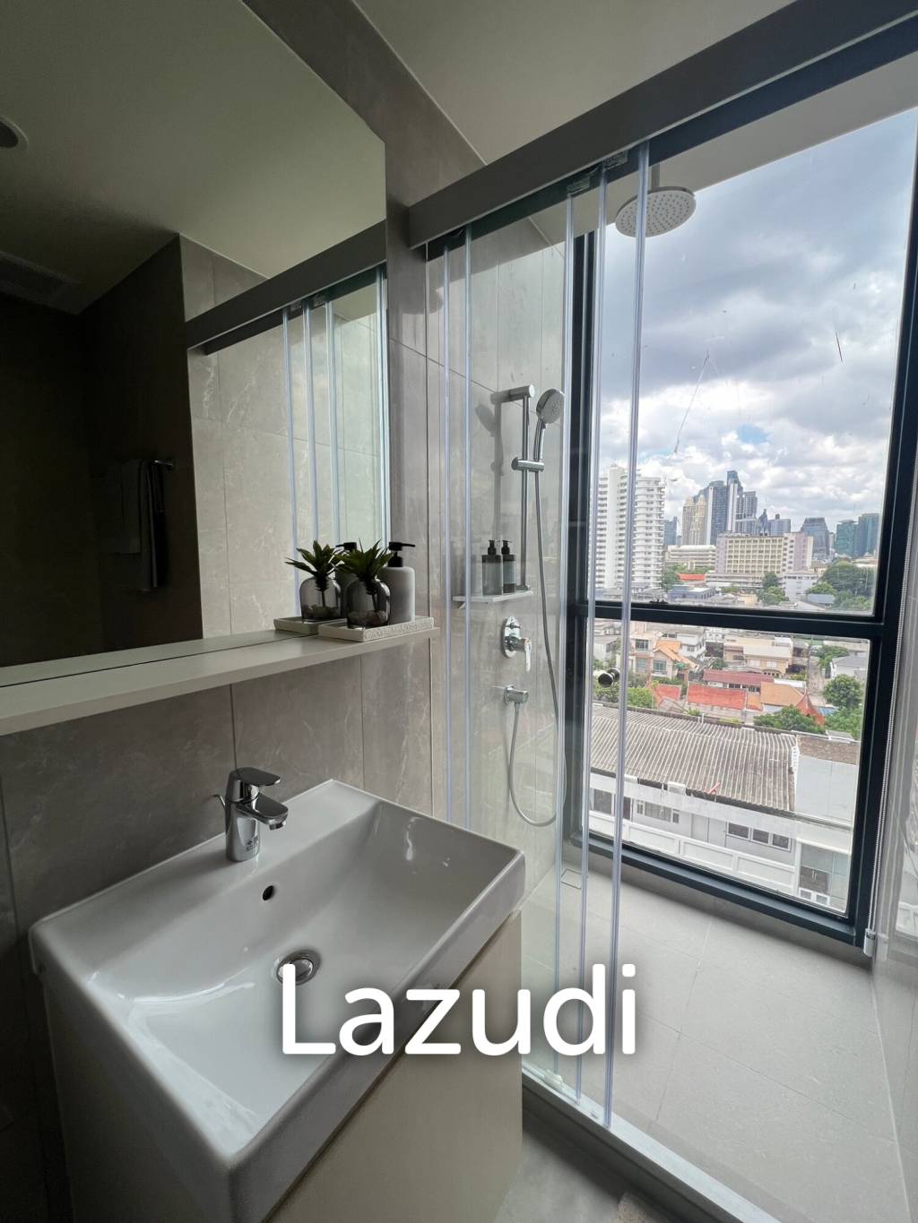 2 Bed 2 Bath 59.24 SQ.M The Issara Sathorn