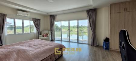 Luxury Lakeside Pool Villa, 4 Bedrooms, 4 Bathrooms