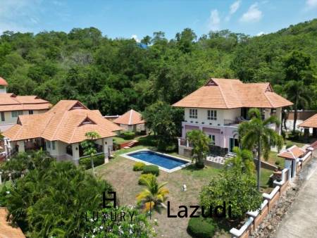 EMERALD HEIGHTS VILLAGE : 2 bed 2 storey panoramic views