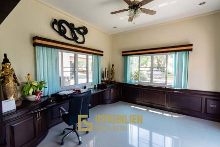 EMERALD HEIGHTS VILLAGE : 2 bed 2 storey panoramic views