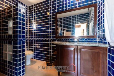 EMERALD HEIGHTS VILLAGE : 2 bed 2 storey panoramic views