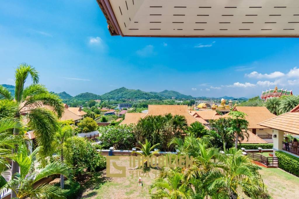 EMERALD HEIGHTS VILLAGE : 2 bed 2 storey panoramic views