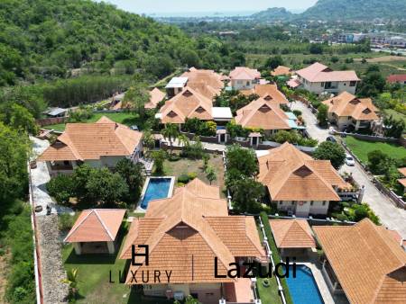 EMERALD HEIGHTS VILLAGE : 3 bed great views