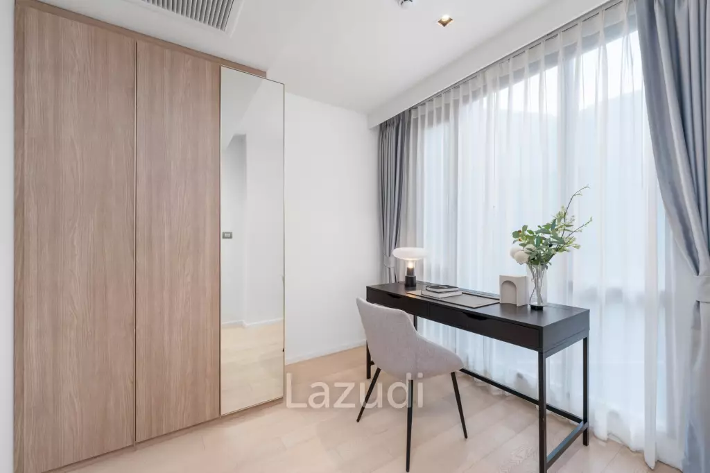 3 Bed 3 Bath 101.99 SQ.M Craft Ploenchit
