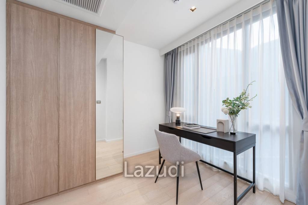 3 Bed 3 Bath 101.99 SQ.M Craft Ploenchit