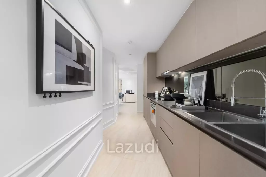 3 Bed 3 Bath 101.99 SQ.M Craft Ploenchit