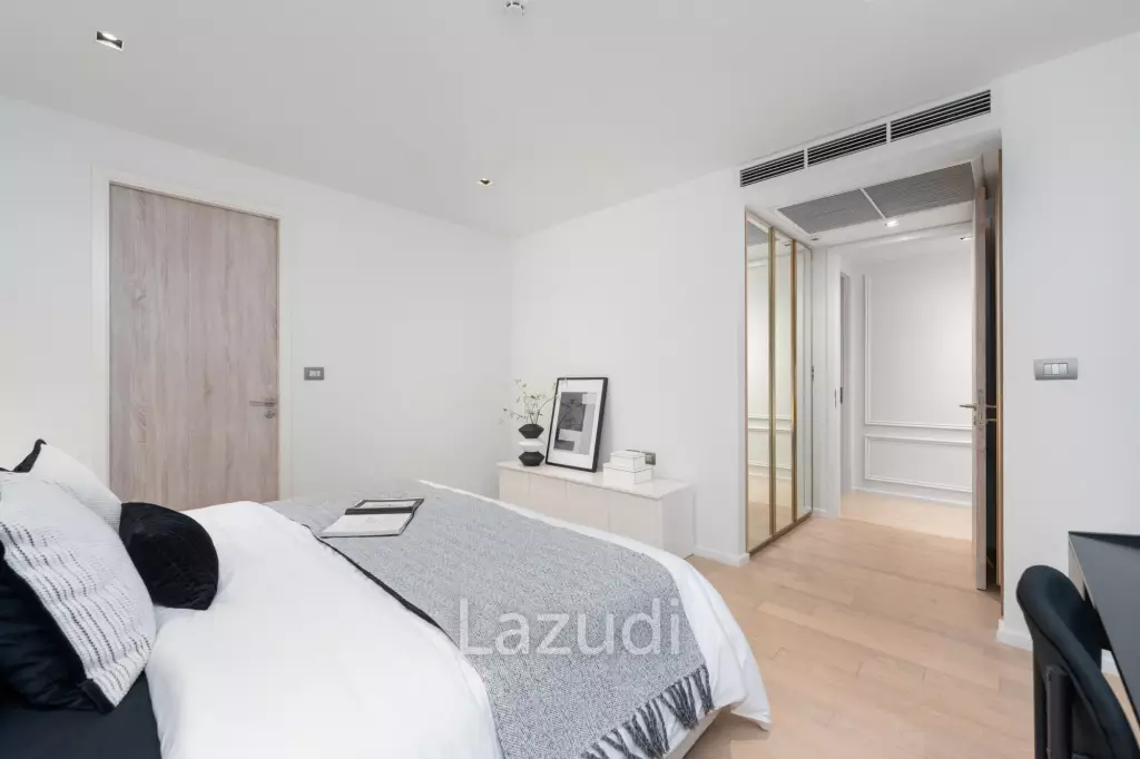 3 Bed 3 Bath 101.99 SQ.M Craft Ploenchit