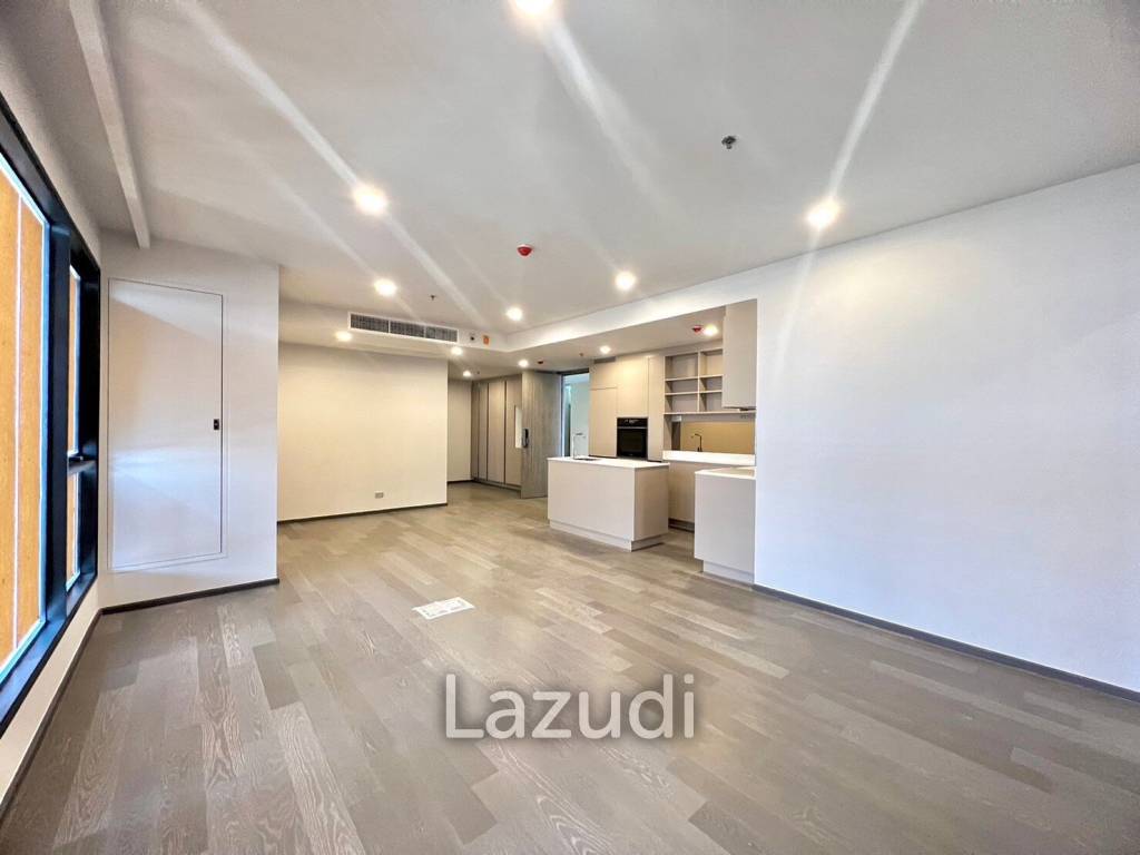 Penthouse 3 Bed 4 Bath 256.36 SQ.M. Coco Parc