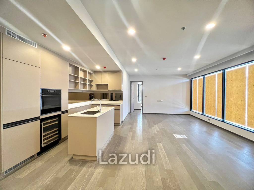 Penthouse 3 Bed 4 Bath 256.36 SQ.M. Coco Parc