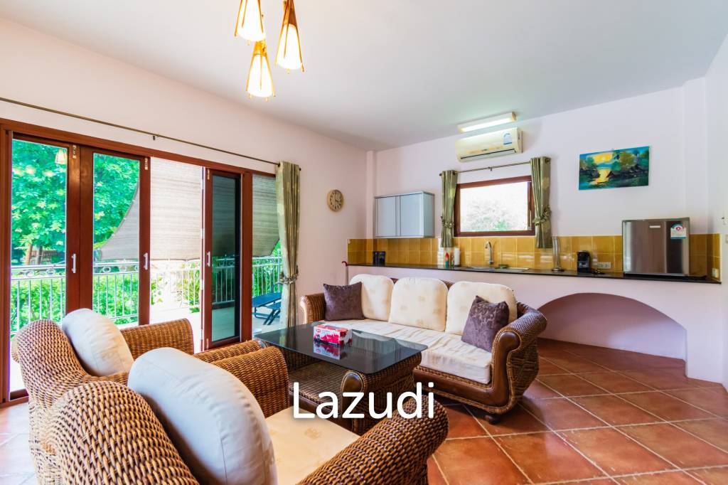 Great Price 4 Bed Pool Vila on large land plot