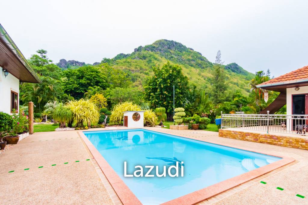 Great Price 4 Bed Pool Vila on large land plot