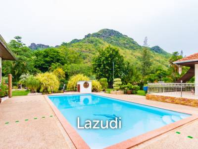 Great Price 4 Bed Pool Vila on large land plot