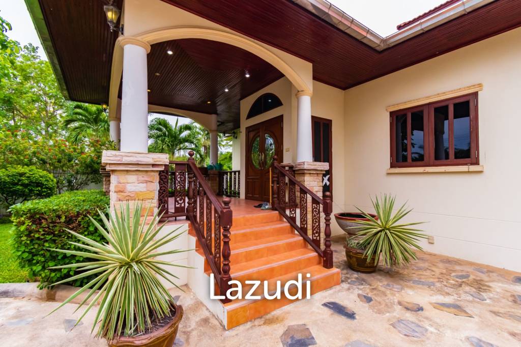 Great Price 4 Bed Pool Vila on large land plot