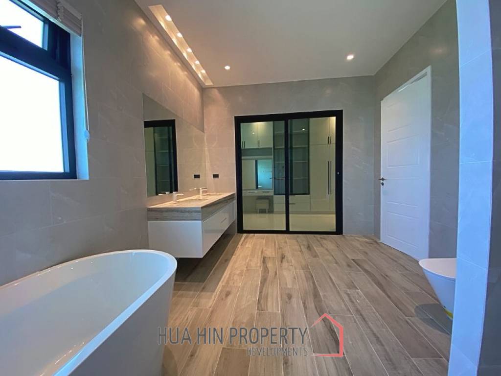 4 Bed 4 Bath Fully Furnished New Pool Villa For Sale on 2 Rai