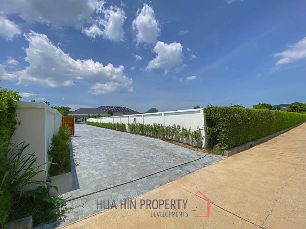 4 Bed 4 Bath Fully Furnished New Pool Villa For Sale on 2 Rai