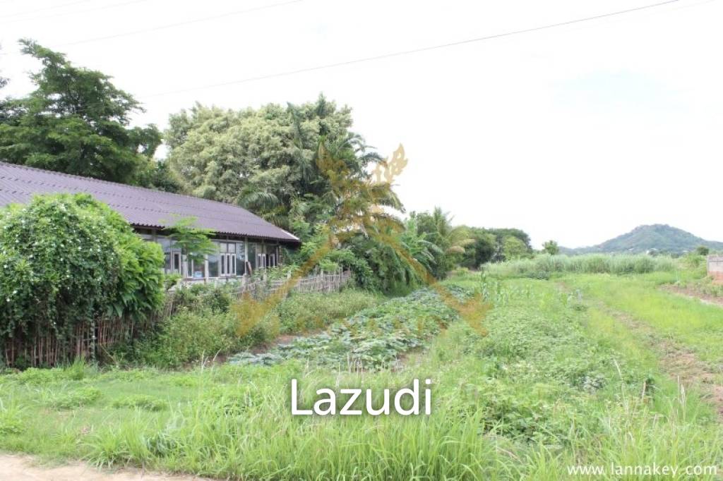 Nice Location House with 1-2-0 rai of Land