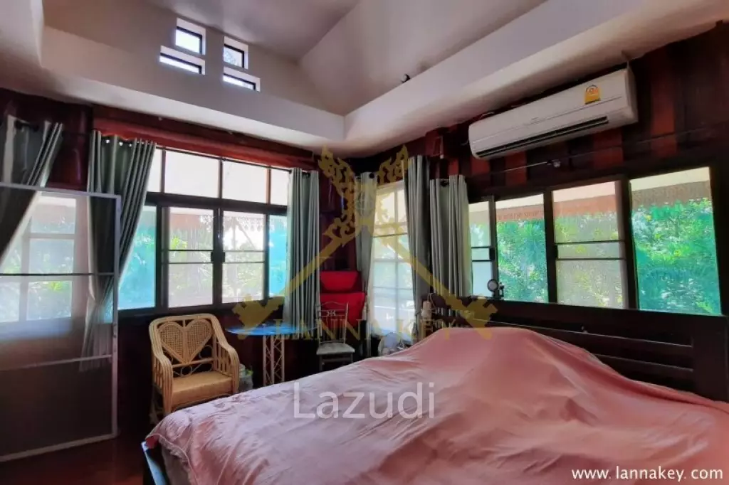 Beautiful 3 bedrooms House near City for Sale
