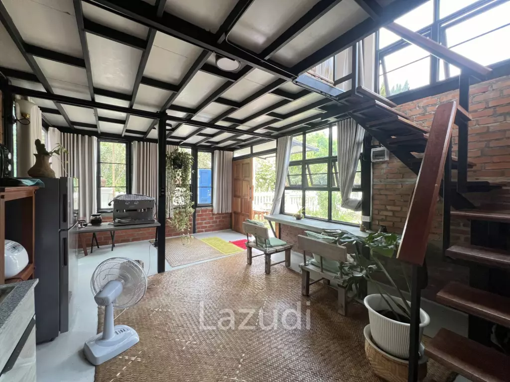 Beautiful 3 bedrooms House near City for Sale