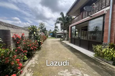Beautiful 3 bedrooms House near City for Sale