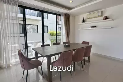 Contemporary Pool Villa in the Laguna - 5 beds/5 baths