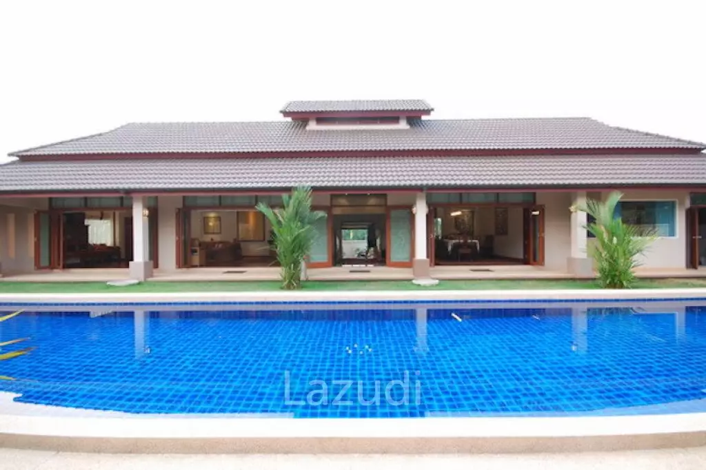 5 Bed 6 Bath 341 SQ.M Lanna Pool Villa