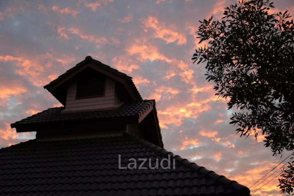 5 Bed 6 Bath 341 SQ.M Lanna Pool Villa