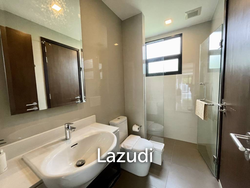Laguna Park Pool Villa - 5 beds/5 baths