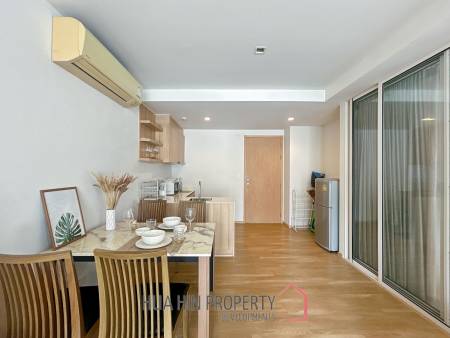 BAAN SANKRAAM : Stunning 1 Bed Pool View Condo