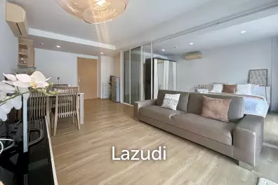 BAAN SANKRAAM : Stunning 1 Bed Pool View Condo