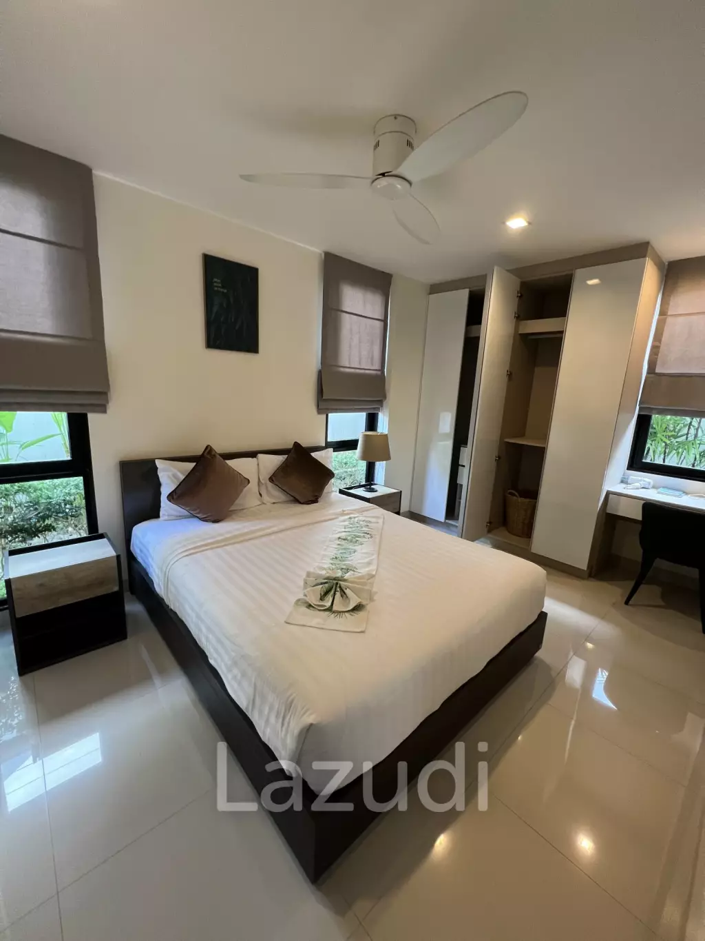 Laguna Park Pool Villa - 5beds/5baths