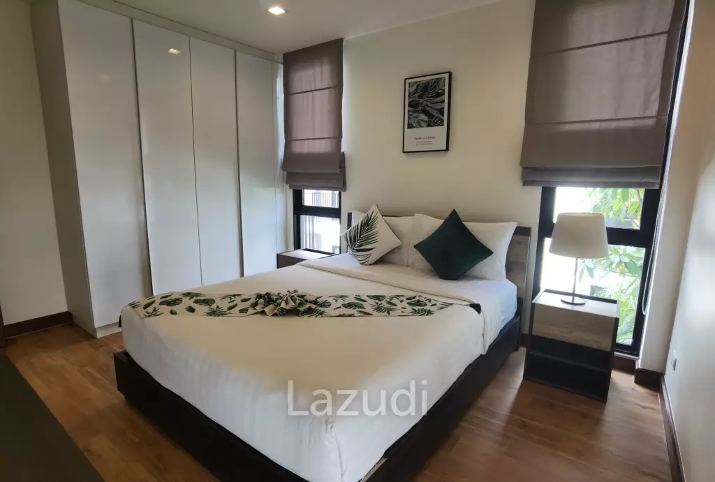 Pool Villa 5 beds/5 baths in Laguna