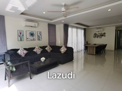 Pool Villa 5 beds/5 baths in Laguna