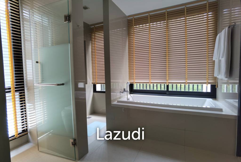 Pool Villa 5 beds/5 baths in Laguna