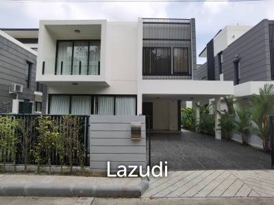 Pool Villa 5 beds/5 baths in Laguna