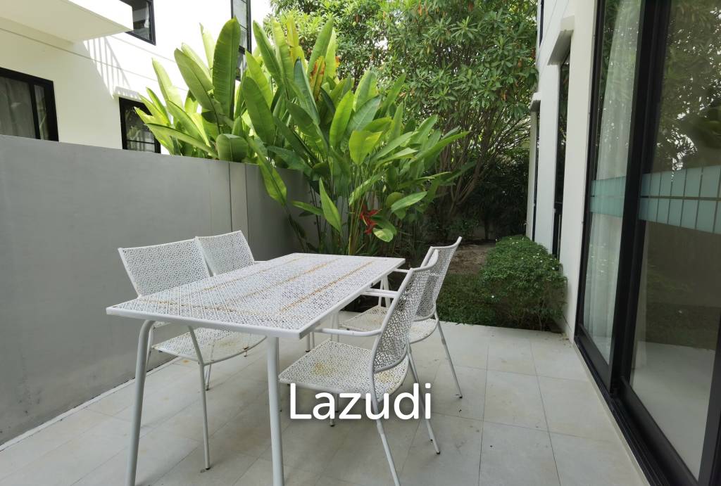 Pool Villa 5 beds/5 baths in Laguna