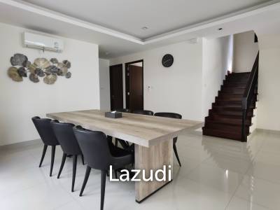 Pool Villa 5 beds/5 baths in Laguna