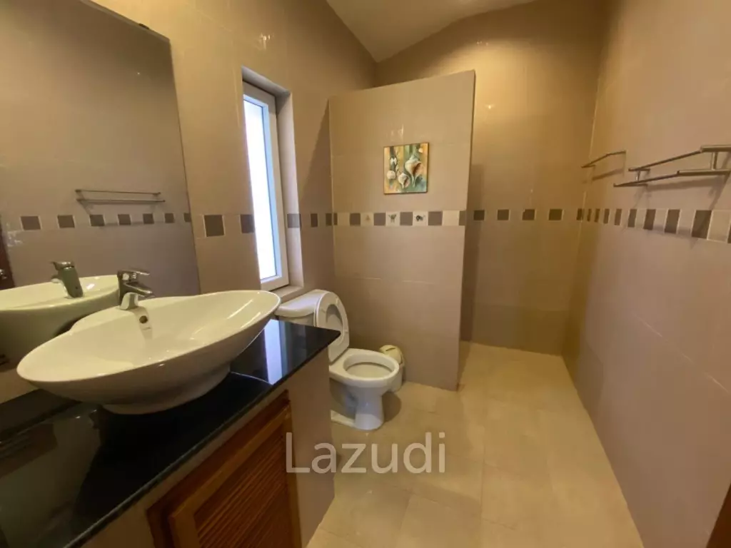 Khao Takiab: 3 Bedroom Villa Close to Beach