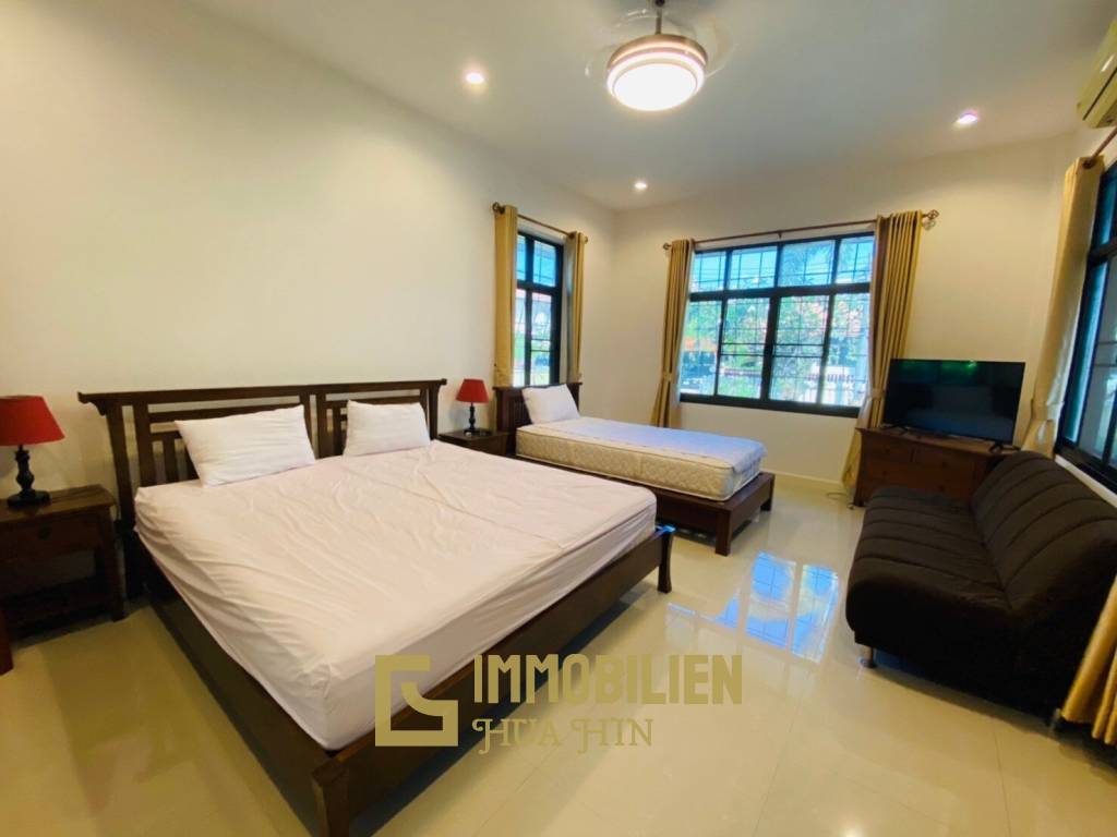 Khao Takiab: 3 Bedroom Villa Close to Beach