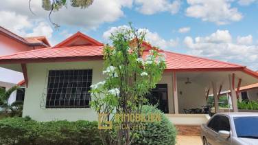 Khao Takiab: 3 Bedroom Villa Close to Beach