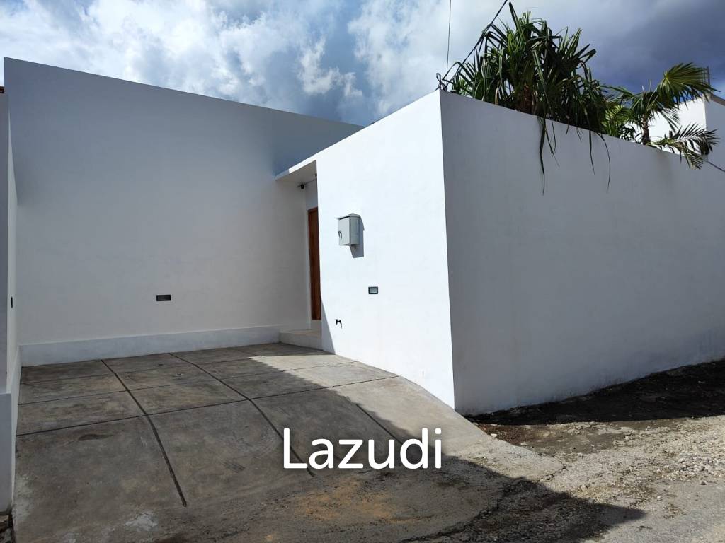 MODERN LEASEHOLD VILLA: A HARMONIOUS BLEND OF COMFORT AND STYLE