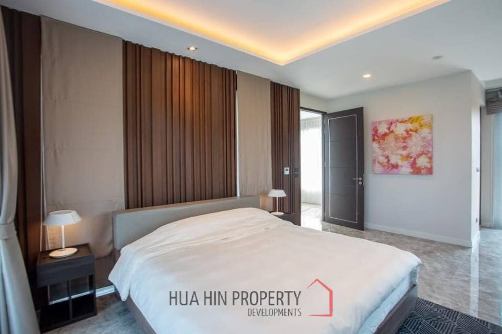 Black Mountain : Luxurious stately villa in Hin Lek Fai