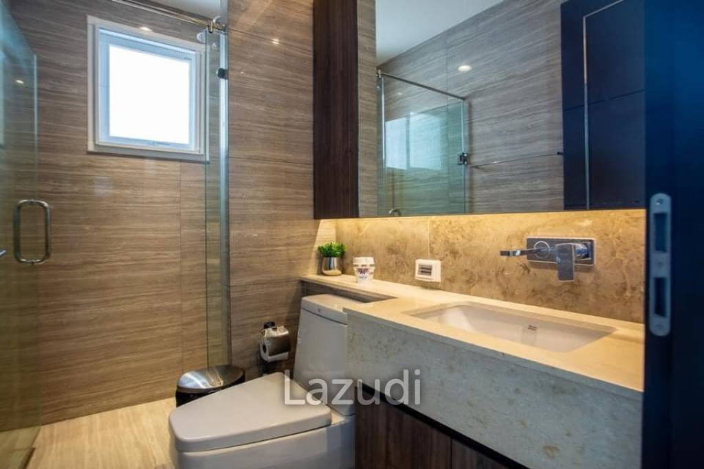 Black Mountain : Luxurious stately villa in Hin Lek Fai