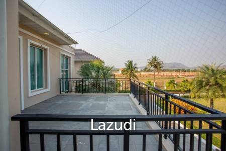 Black Mountain : Luxurious stately villa in Hin Lek Fai