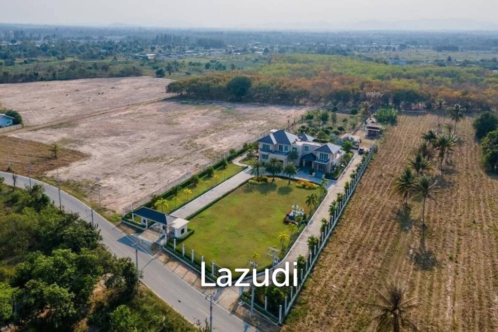 Black Mountain : Luxurious stately villa in Hin Lek Fai