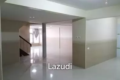 Premium Home Office for rent in Chatuchak