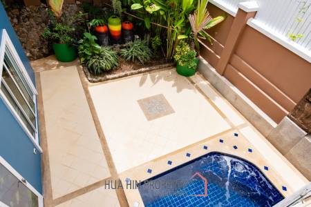 EMERALD HEIGHTS VILLAGE : 4 Bed pool villa with large covered terrace and open view