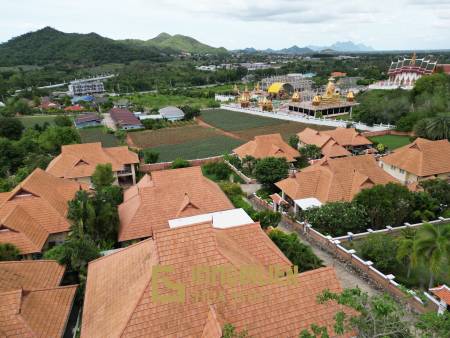 4 Bed pool villa with large covered terrace and open view