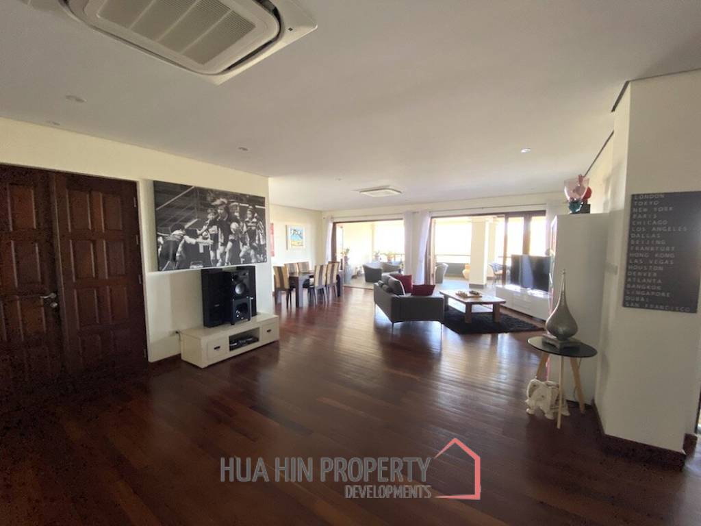 Condo 3 bedroom with sea view