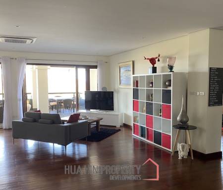 Condo 3 bedroom with sea view