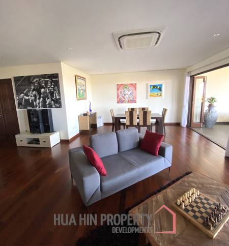 Condo 3 bedroom with sea view